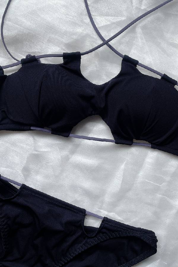 セクシーランジェリー 下着 女性用 クロスストラップ  ランジェリーセット sUW3_P037